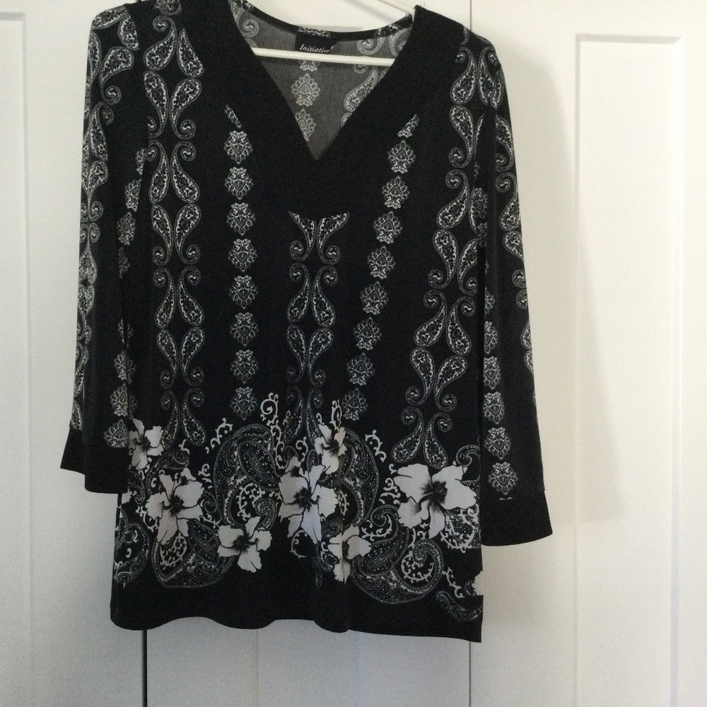 Lovely Initiatives Ladies Top